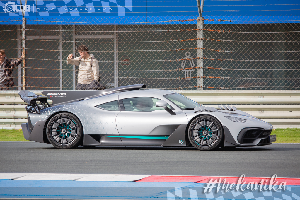 Supercar Madness/Viva Italia – TT Circuit 2026